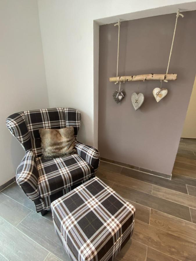 Alblounge Vip Appartement Neuffen エクステリア 写真